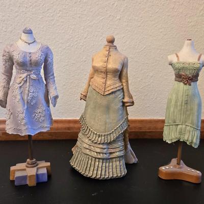 (3) Resin Dress Forms Deco