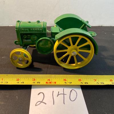 Ertl 1:16 John Deere Tractor