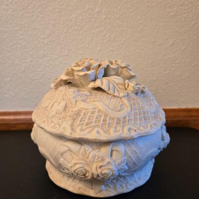 Porcelain Trinket Box