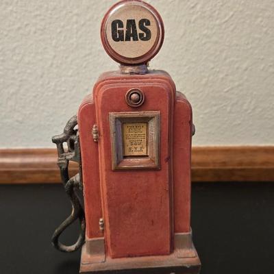 Resin Gas Pump Deco