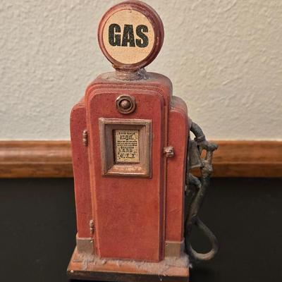 Resin Gas Pump Deco
