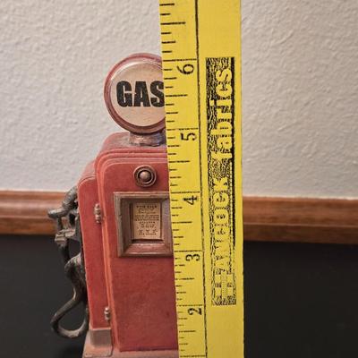 Resin Gas Pump Deco