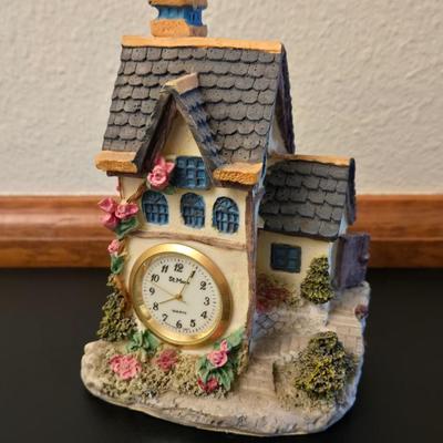 Resin House with Clock Deco