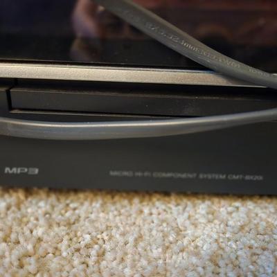 Sony MP3 Player with 2 Speakers