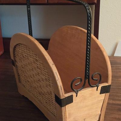 Magazine Holder