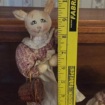 Decorative Figurines