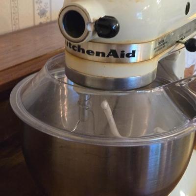 Kitchen Aid Mixer with Attachments