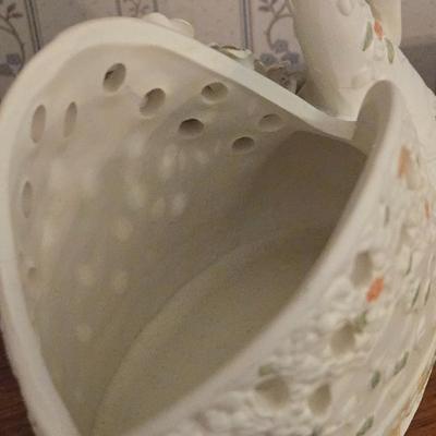Porcelain Swan