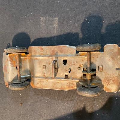 Vintage Cast Aluminium Wind Up Car