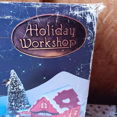 10 PC OLD WEST CHRISTMAS TOWN