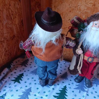HOLIDAY HOME FREESTANDING SANTAS