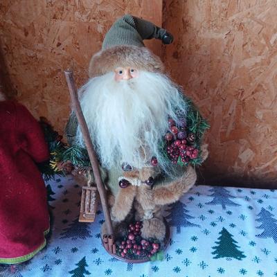 2 OLD WORLD STYLE SANTAS