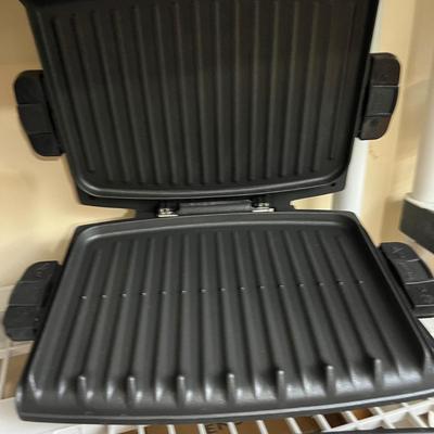 George Forman Grill w Accessories