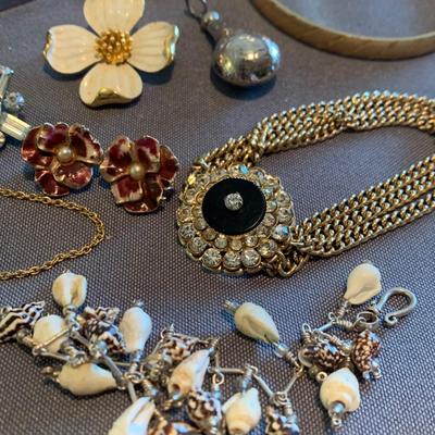 Costume Jewelry Lot