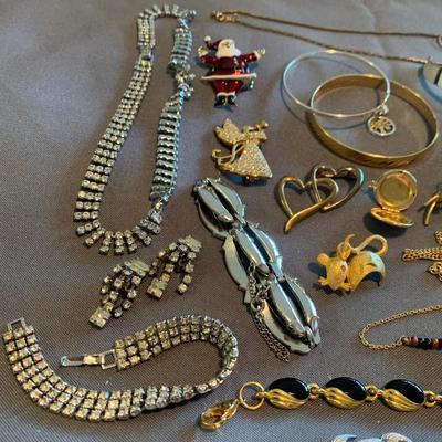 Costume Jewelry Lot