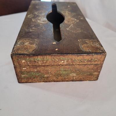 Vintage Painted Boxes and More (DR-CE)