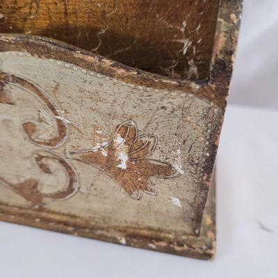 Vintage Painted Boxes and More (DR-CE)