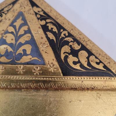 Vintage Painted Boxes and More (DR-CE)