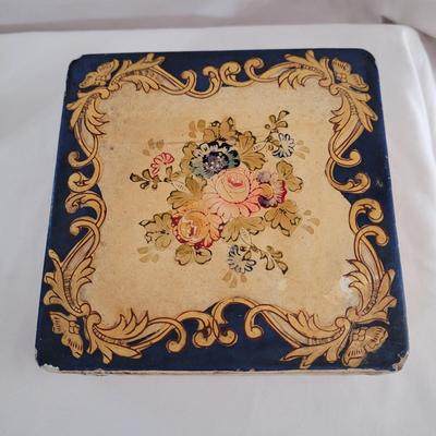 Vintage Painted Boxes and More (DR-CE)