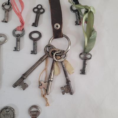 Vintage Keys (DR-CE)