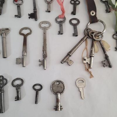 Vintage Keys (DR-CE)
