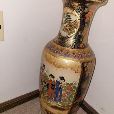 Antique hand painted and embossed Chinese vase