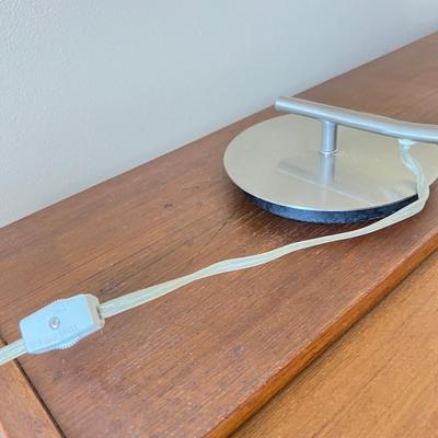 Contemporary MCM-Style Desk Lamp (2 of 3)