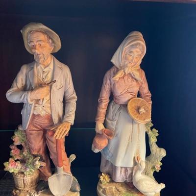 Statues 