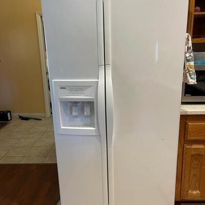Kenmore fridge 