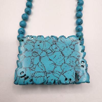 Howlite Carved Necklace
