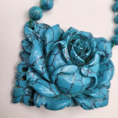 Howlite Carved Necklace