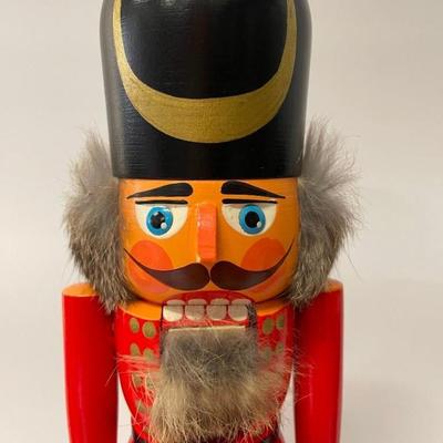 Lot of Hand Painted Wood Nutcrackers, Vintage VEB Hodrewa Rosenthal German Nutcracker Etc