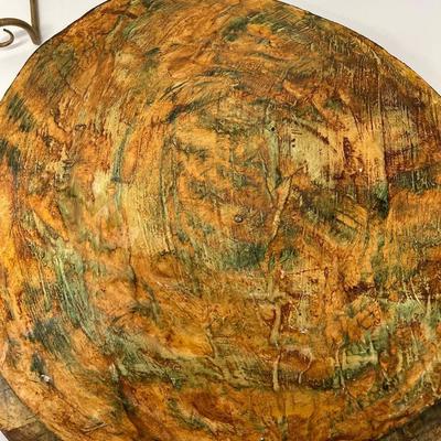Pair of Decorative Prints on Wood Plates