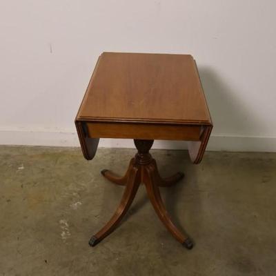 Vintage Maple Drop Leaf Pedestal Side Table