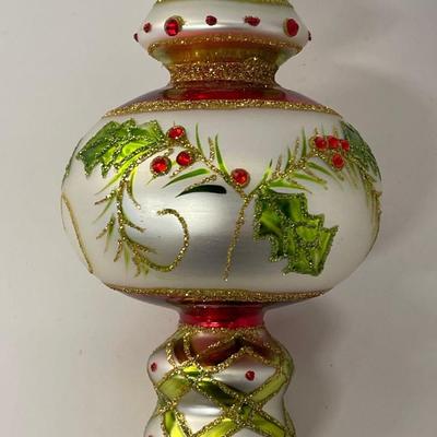 Box of 6 Frontgate Ornaments