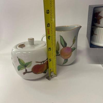 Lot of Royal Worcester Evesham Porcelain Serving Pieces