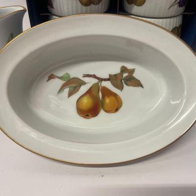 Lot of Royal Worcester Evesham Porcelain Serving Pieces