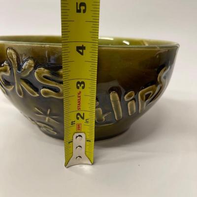Vintage Kitchen Snack Serving Pieces