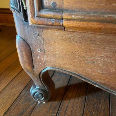 Vintage Mahogany Accent Cabinet / Server