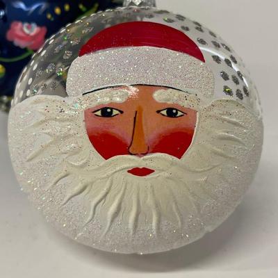 Lot of 2 Hand Painted Christmas Balls, Thomas Glenn "Windswept Santa - White" Ball Christmas Ornamen