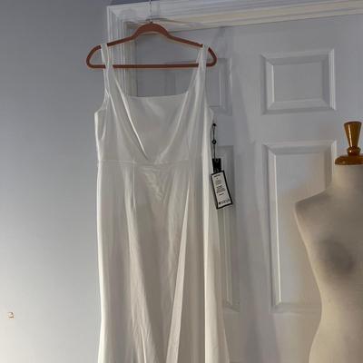 Lot 2 Adrianna Papell Dresses - 1 NWT Retail $199