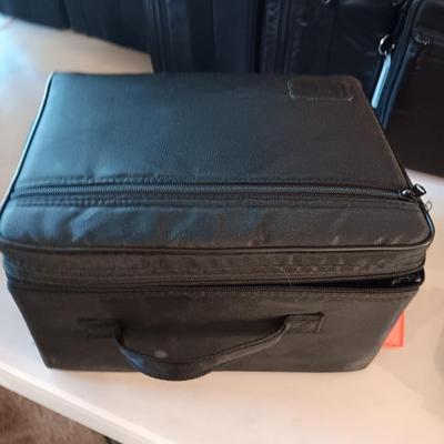 MUSIC ON CD's IN A CARRY CASE (2)