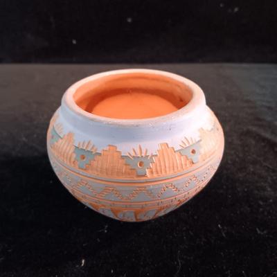 2 SIGNED NATIVE AMERICAN CLAY POTS