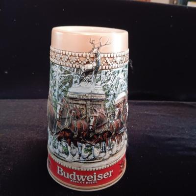 4 BEER STEINS