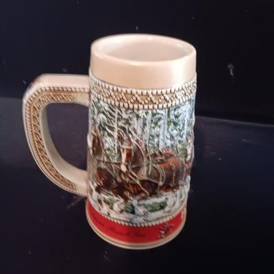 4 BEER STEINS