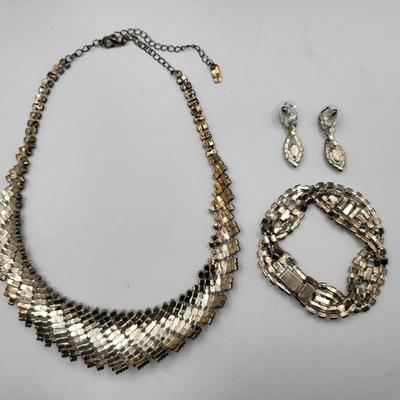 Black Beaded Bag & Rhinestone Jewelry