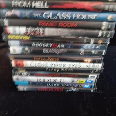MOVIES ON DVD (4)