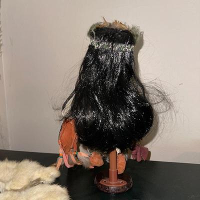 2 KINNEX PORCELAIN NATIVE AMERICAN DOLLS
