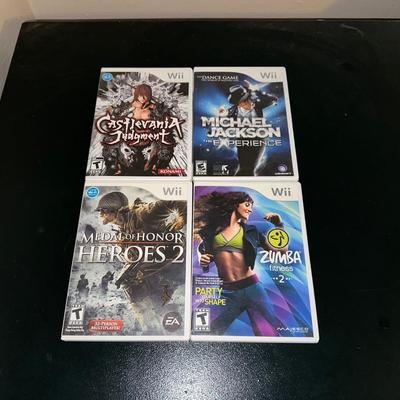 Wii GAMES AND ZUMBA DISCS