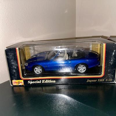 SPECIAL EDITION DIE-CAST JAGUAR XK8 & MERCEDES BENZ 160 SL